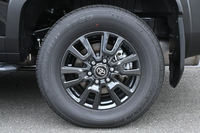 トヨタ:ランドクルーザー250