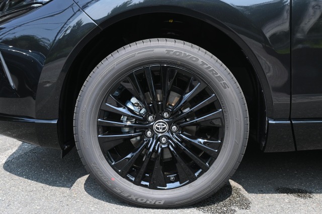 トヨタ:ハリアー