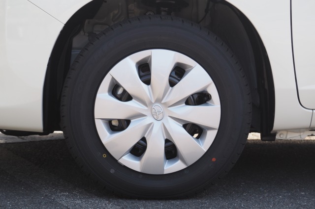 トヨタ:プロボックス