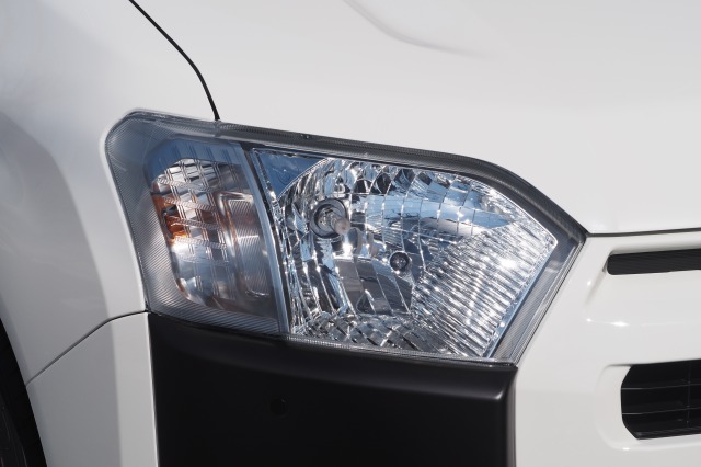 トヨタ:プロボックス