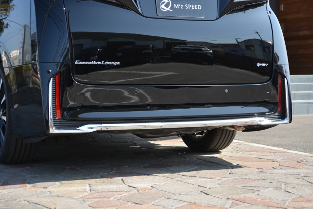 トヨタ:ヴェルファイア