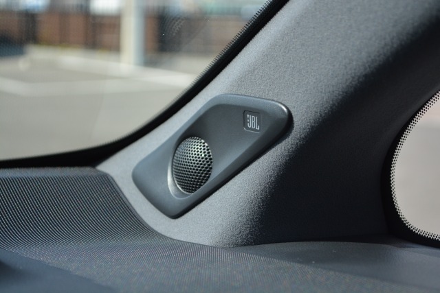 トヨタ:ヴェルファイア