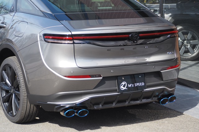 トヨタ:クラウンクロスオーバー