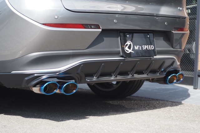 トヨタ:クラウンクロスオーバー