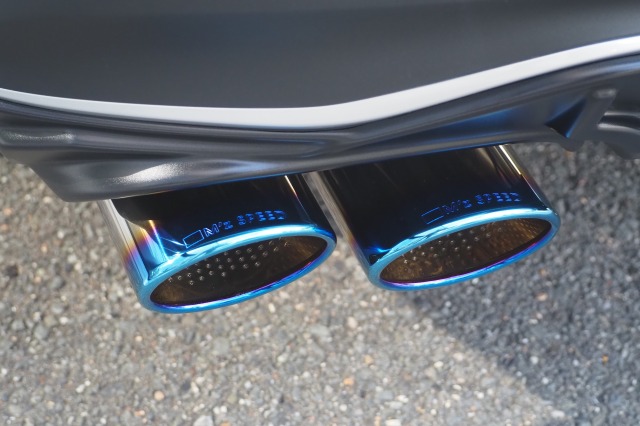 トヨタ:クラウンクロスオーバー