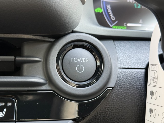 トヨタ:クラウンクロスオーバー