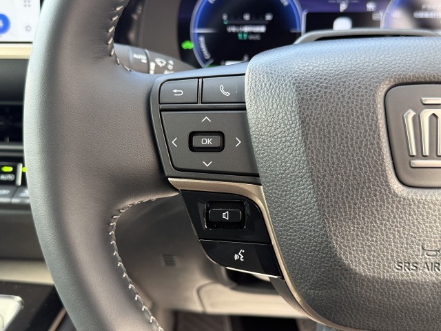 トヨタ:クラウンクロスオーバー