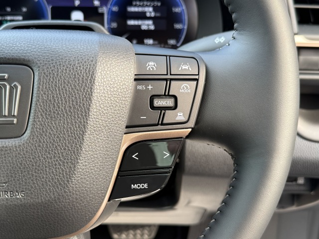 トヨタ:クラウンクロスオーバー