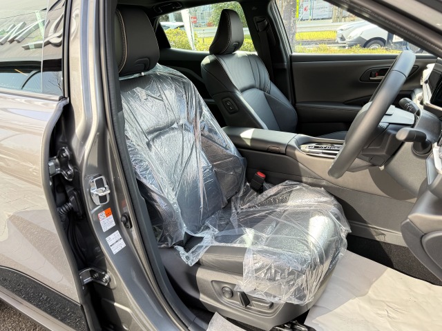 トヨタ:クラウンクロスオーバー