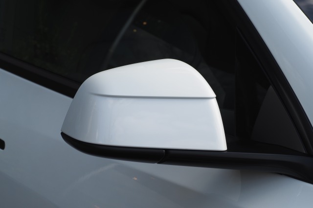 ベンツ:モデルY