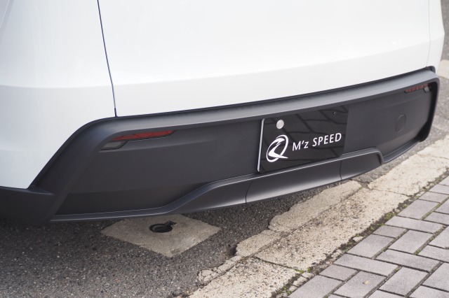 ベンツ:モデルY