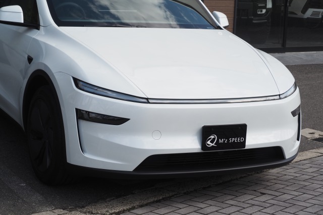 ベンツ:モデルY