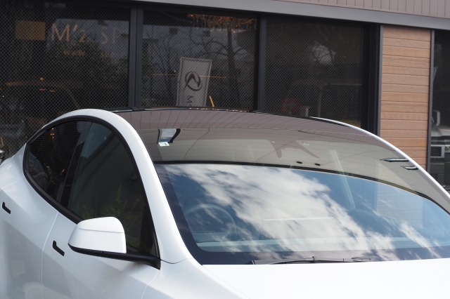 ベンツ:モデルY