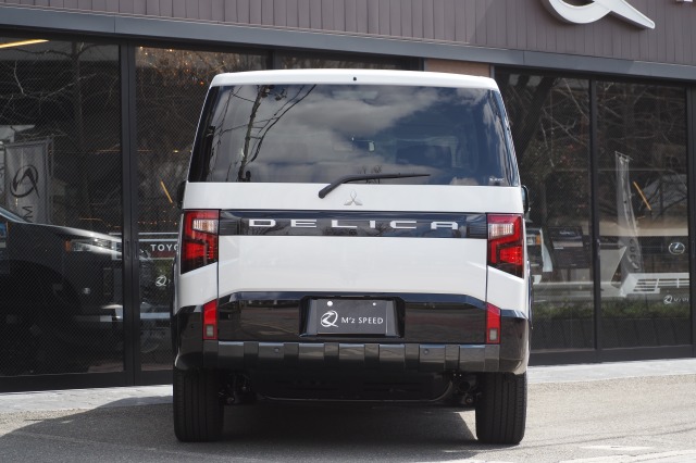 ミツビシ:デリカ D:5