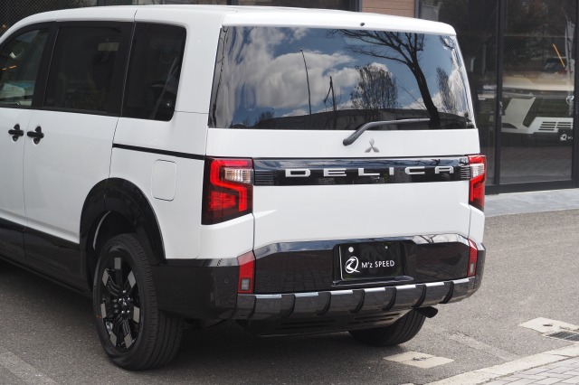 ミツビシ:デリカ D:5