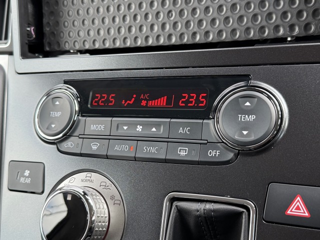 ミツビシ:デリカ D:5