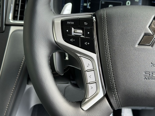 ミツビシ:デリカ D:5