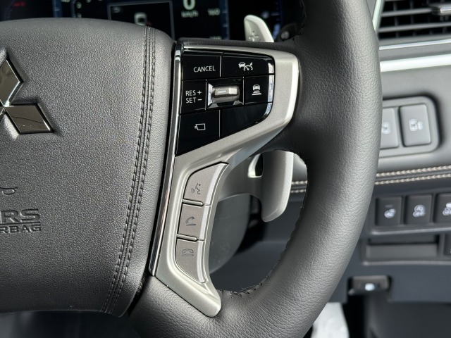 ミツビシ:デリカ D:5