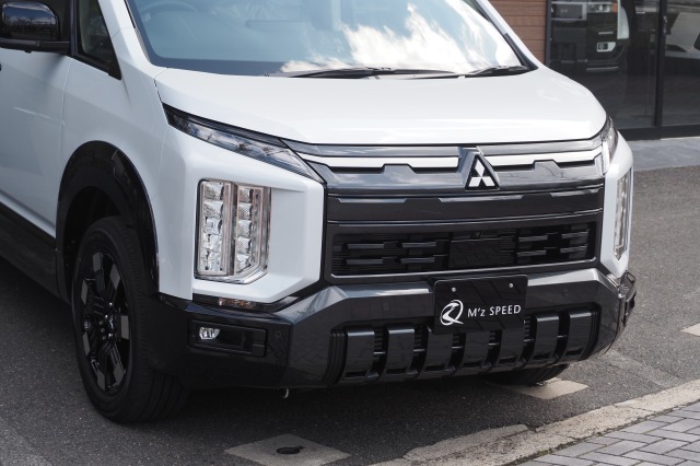 ミツビシ:デリカ D:5