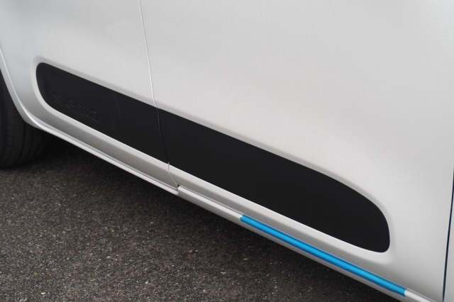 トヨタ:シエンタ