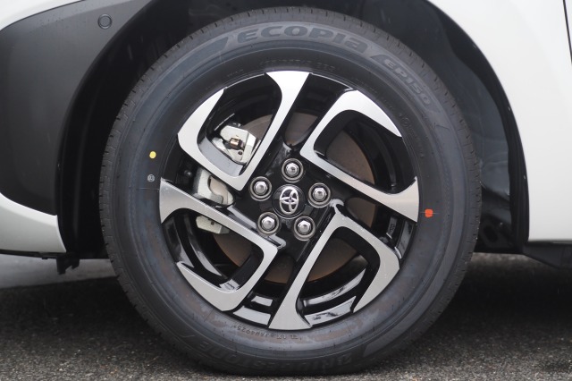 トヨタ:シエンタ