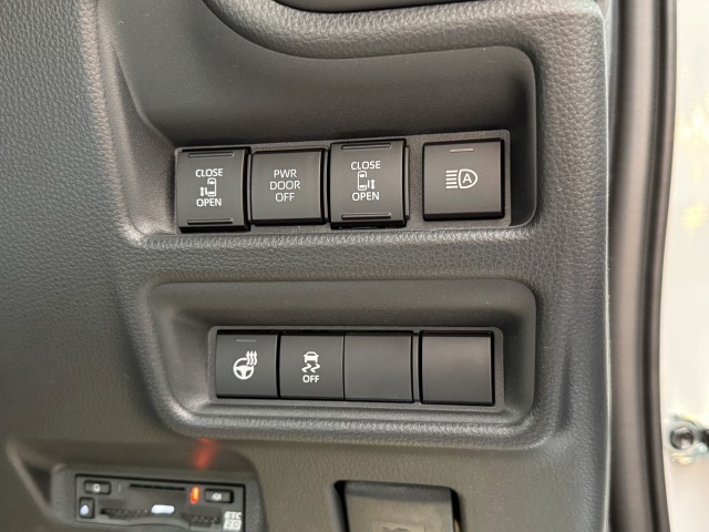 トヨタ:シエンタ