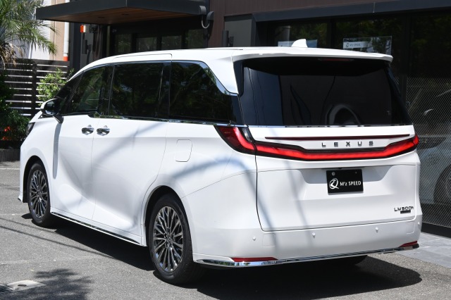 レクサス:LM