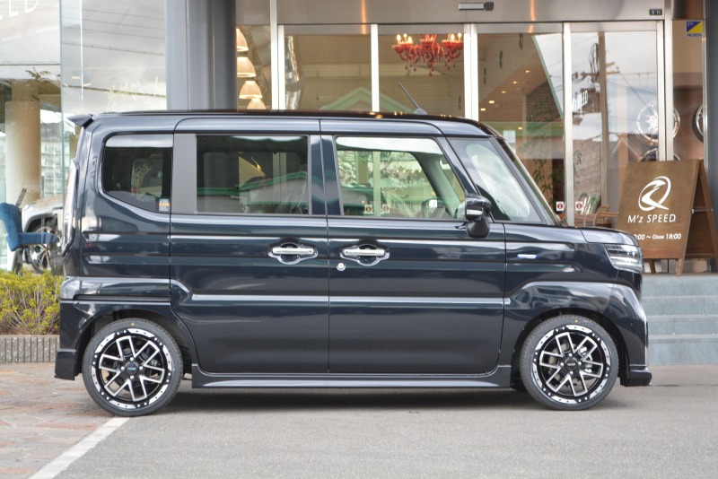 スズキ:スペーシアカスタム