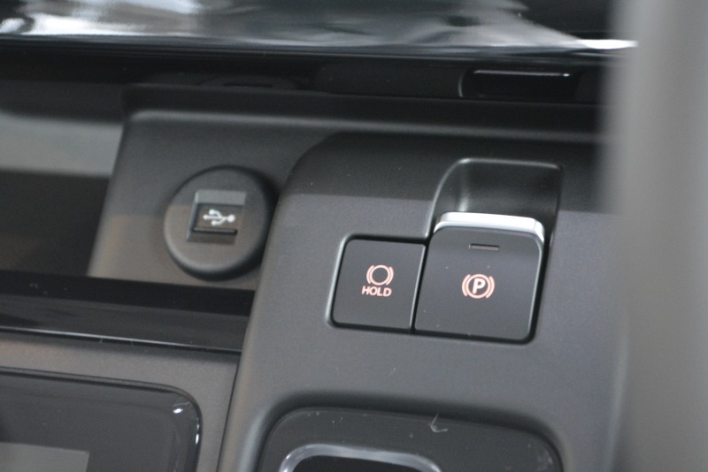 スズキ:スペーシアカスタム