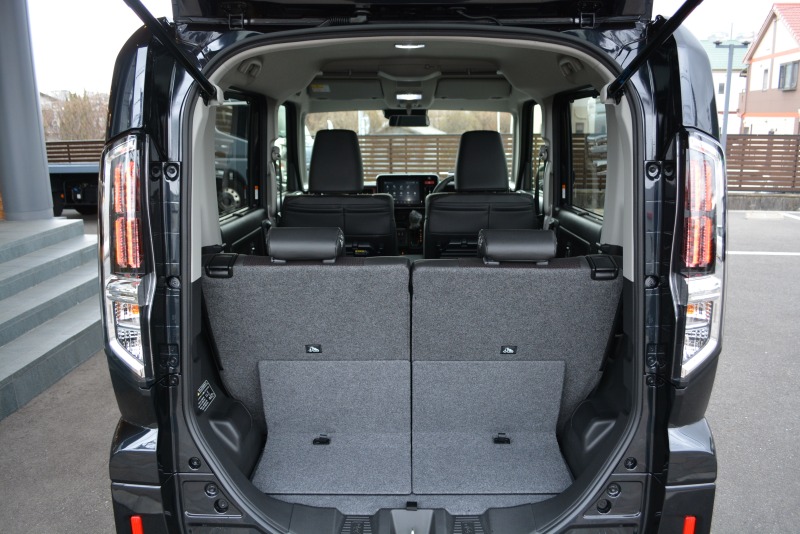 スズキ:スペーシアカスタム