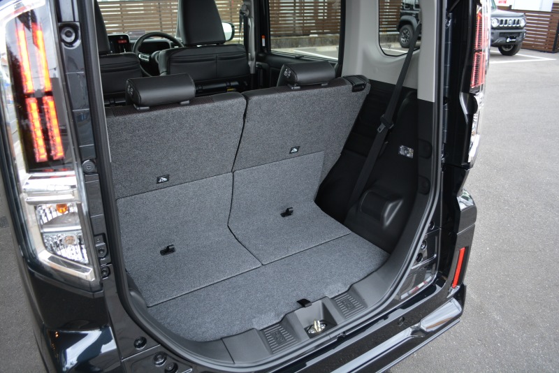 スズキ:スペーシアカスタム