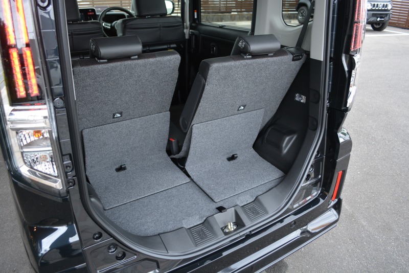 スズキ:スペーシアカスタム