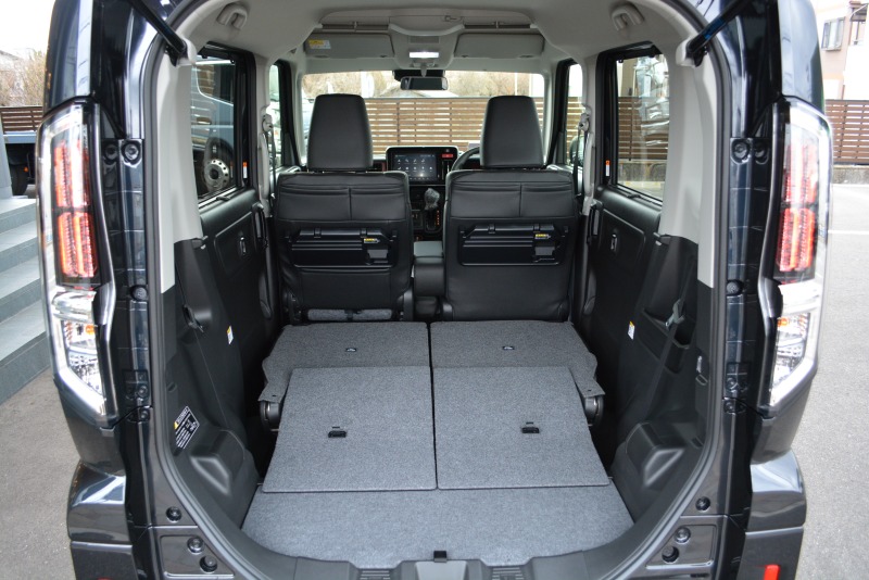 スズキ:スペーシアカスタム