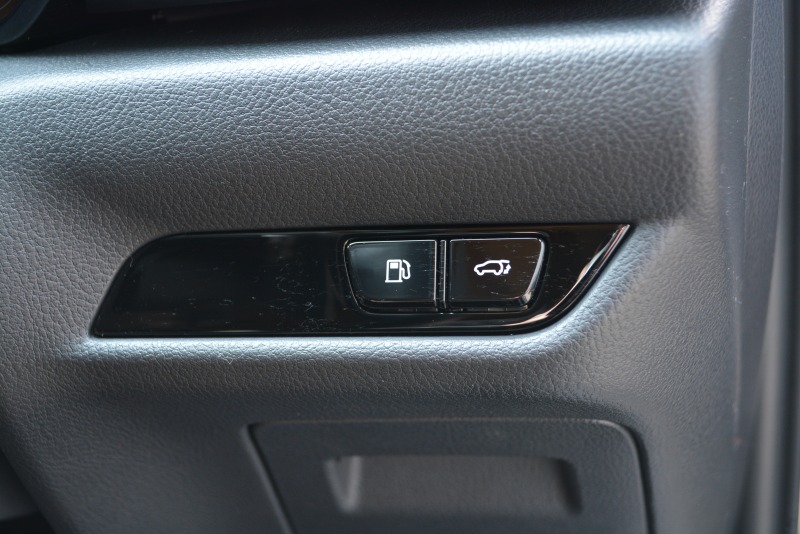 レクサス:NX/ハイブリッド