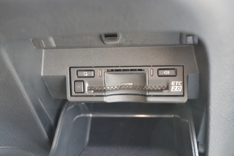 レクサス:NX/ハイブリッド