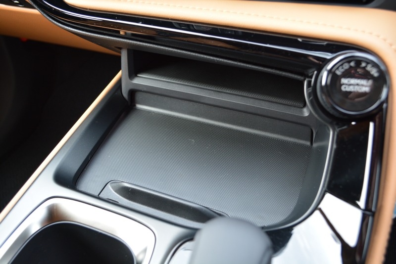 レクサス:NX/ハイブリッド