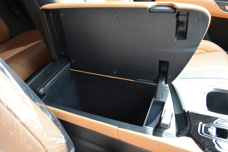 レクサス:NX/ハイブリッド