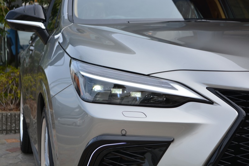 レクサス:NX/ハイブリッド