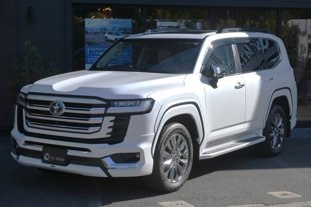 トヨタ:ランドクルーザー200/300