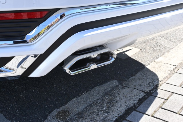 トヨタ:ランドクルーザー200/300