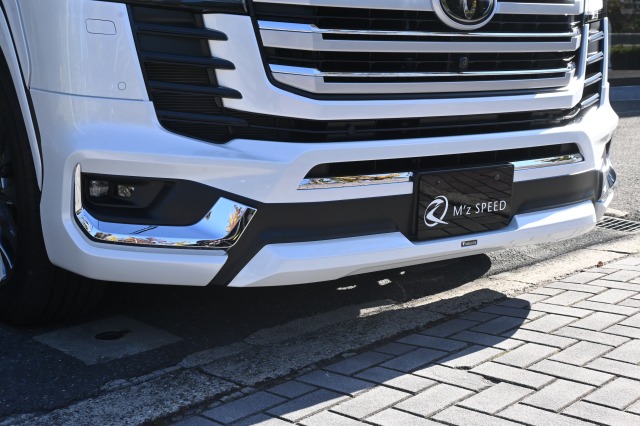 トヨタ:ランドクルーザー200/300