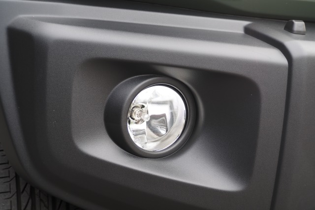 スズキ:ジムニーノマド