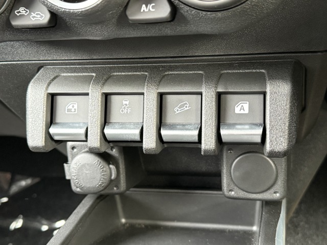 スズキ:ジムニーノマド