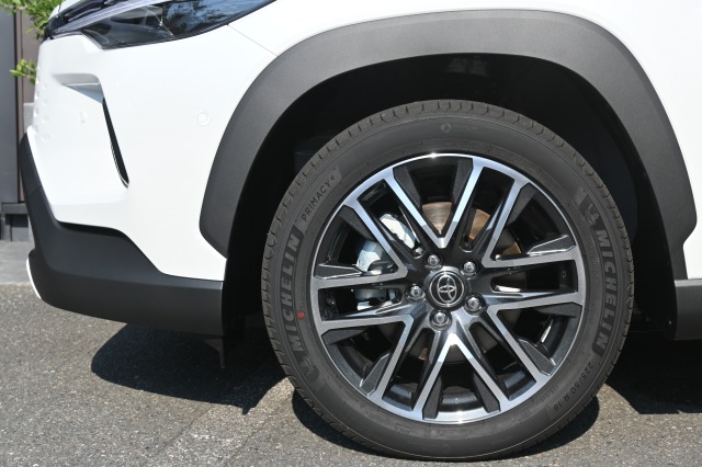 トヨタ:カローラクロス