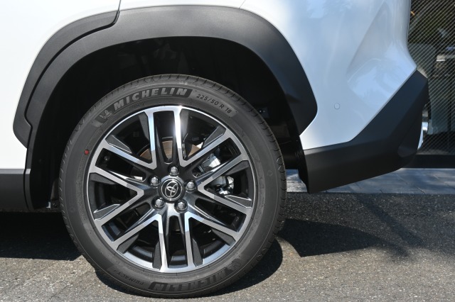 トヨタ:カローラクロス