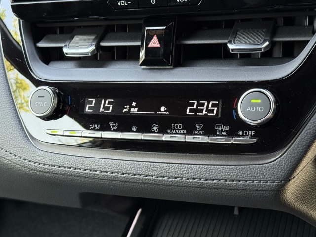 トヨタ:カローラクロス