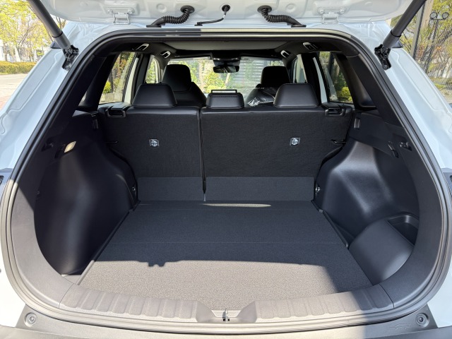 トヨタ:カローラクロス