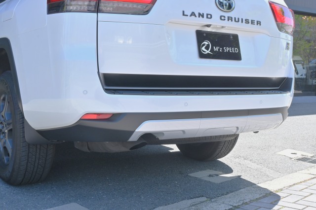 トヨタ:ランドクルーザー200/300