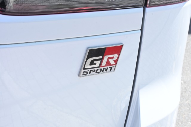 トヨタ:ランドクルーザー200/300