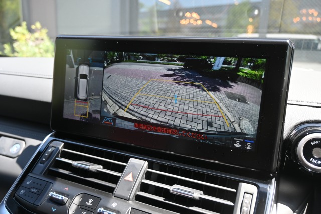 トヨタ:ランドクルーザー200/300